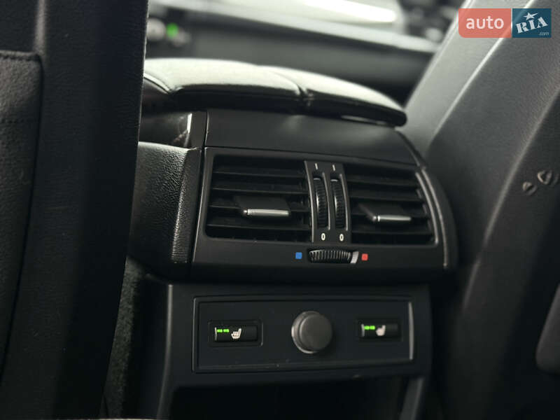 Внедорожник / Кроссовер BMW X5 2010 в Ровно