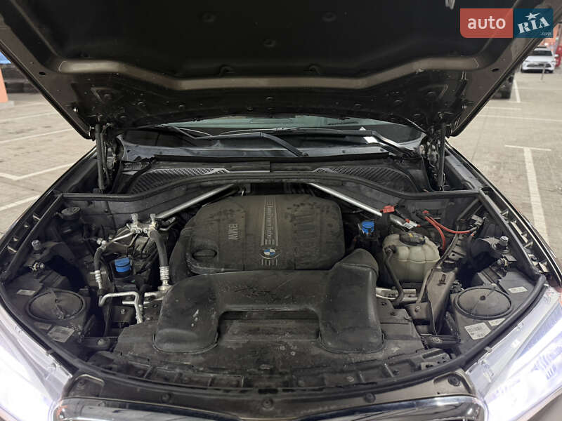 Внедорожник / Кроссовер BMW X5 2018 в Киеве