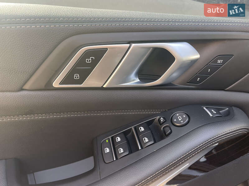 Внедорожник / Кроссовер BMW X5 2019 в Одессе