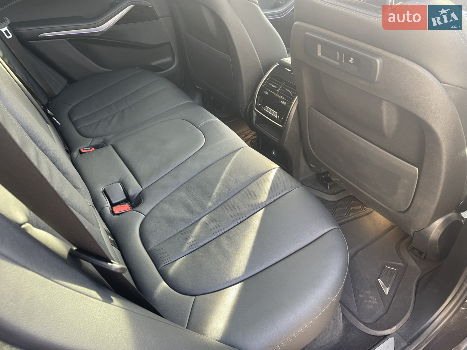 2019 BMW X5 - мініатюра 18
