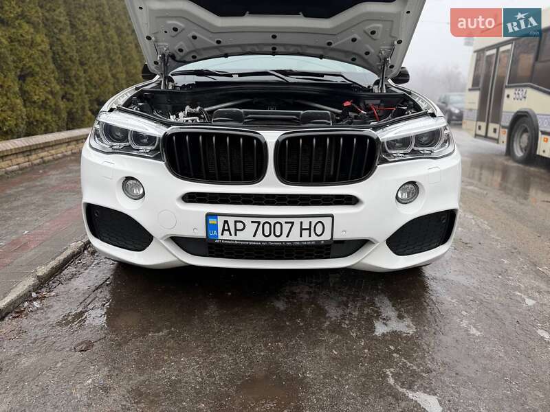 Позашляховик / Кросовер BMW X5 2014 в Запоріжжі