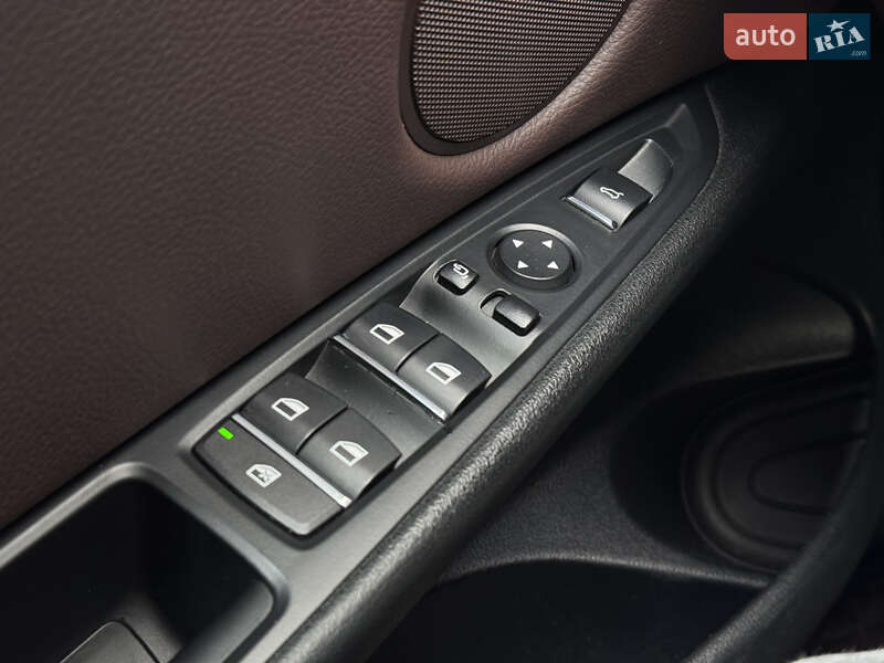 Внедорожник / Кроссовер BMW X5 2016 в Киеве