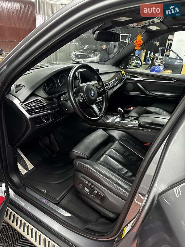 Внедорожник / Кроссовер BMW X5 2014 в Белгороде-Днестровском