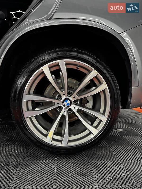 Внедорожник / Кроссовер BMW X5 2014 в Белгороде-Днестровском