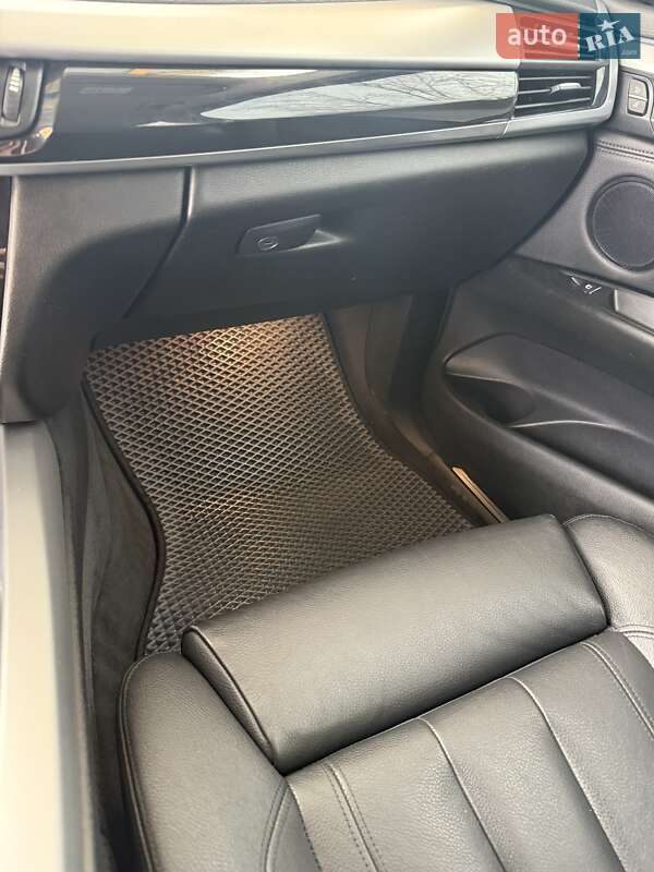 Позашляховик / Кросовер BMW X5 2015 в Тернополі фото 10 Позашляховик / Кросовер BMW X5 2015 в Тернополі