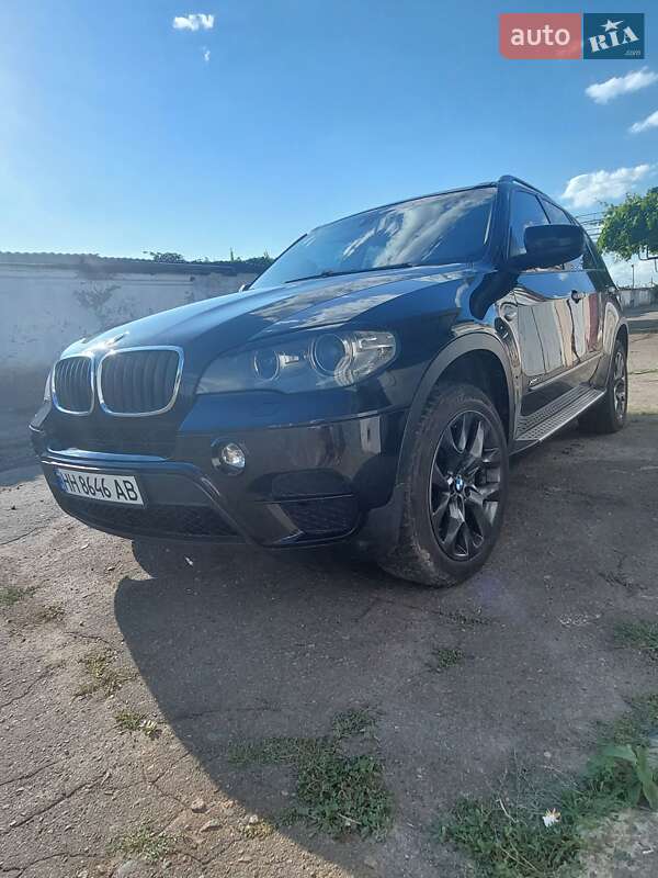 Позашляховик / Кросовер BMW X5 2012 в Ізмаїлі