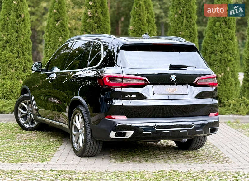 Внедорожник / Кроссовер BMW X5 2020 в Харькове
