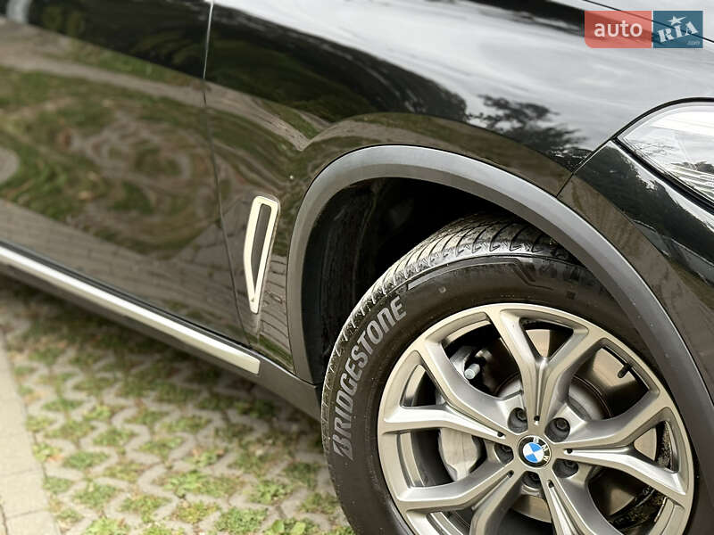 Внедорожник / Кроссовер BMW X5 2020 в Харькове