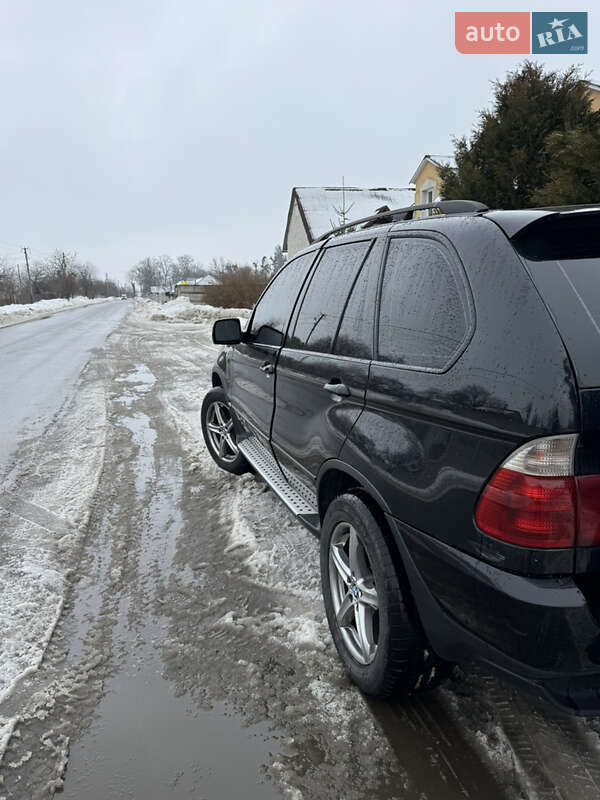 Позашляховик / Кросовер BMW X5 2002 в Рівному
