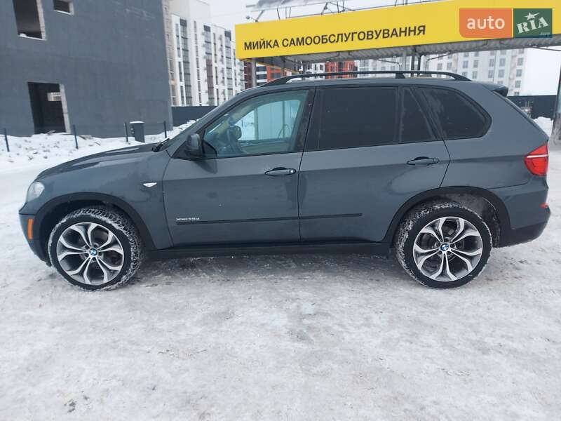 Внедорожник / Кроссовер BMW X5 2011 в Львове