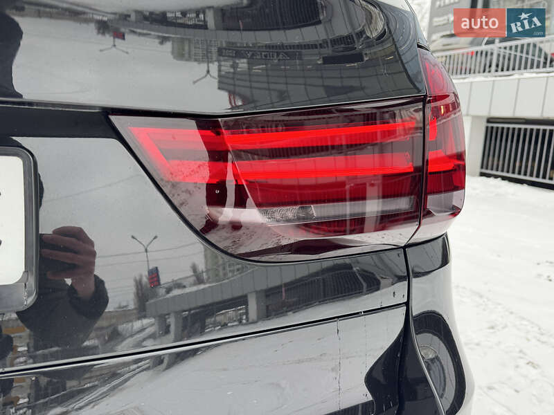 Внедорожник / Кроссовер BMW X5 2016 в Харькове