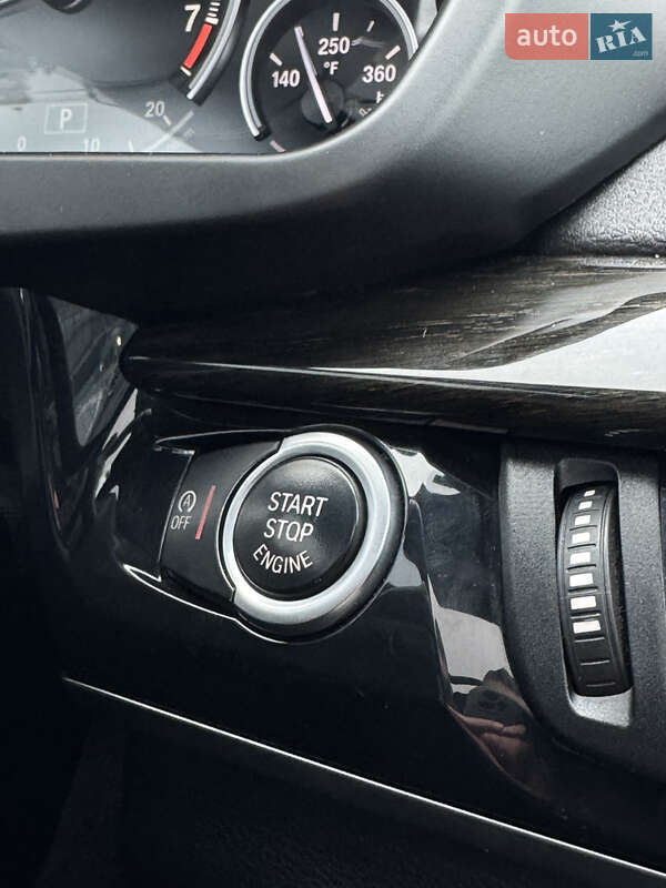 Внедорожник / Кроссовер BMW X5 2016 в Харькове