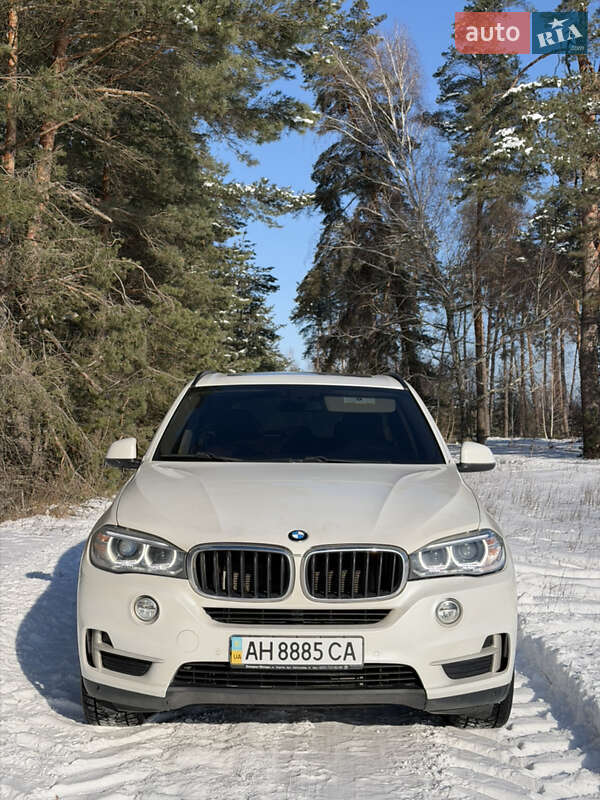 Внедорожник / Кроссовер BMW X5 2015 в Киеве