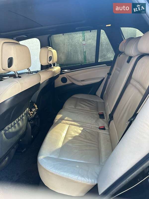 Внедорожник / Кроссовер BMW X5 2012 в Черкассах