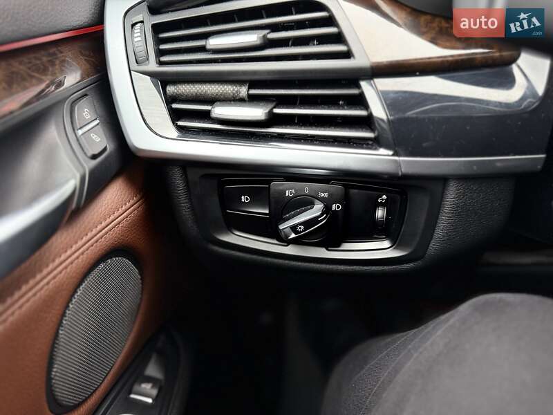 Внедорожник / Кроссовер BMW X5 2014 в Львове