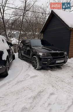 Внедорожник / Кроссовер BMW X5 2010 в Киеве