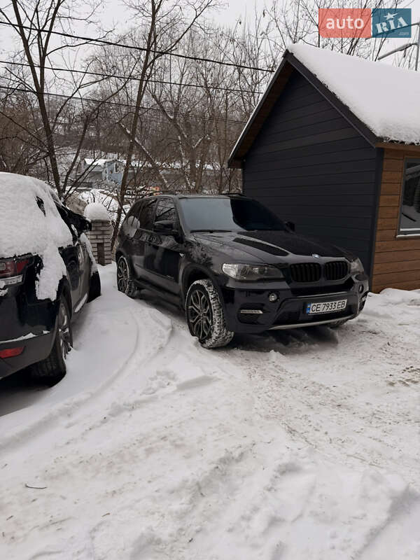 Внедорожник / Кроссовер BMW X5 2010 в Киеве