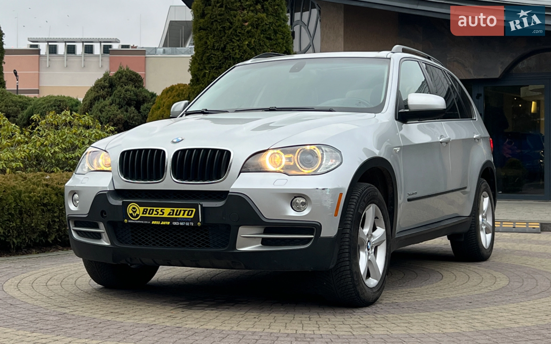2010 BMW X5 - мініатюра 3