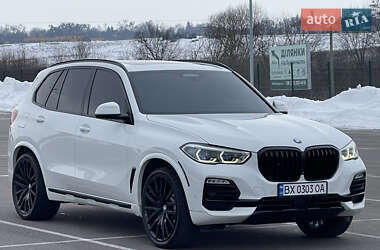 Внедорожник / Кроссовер BMW X5 2018 в Ровно
