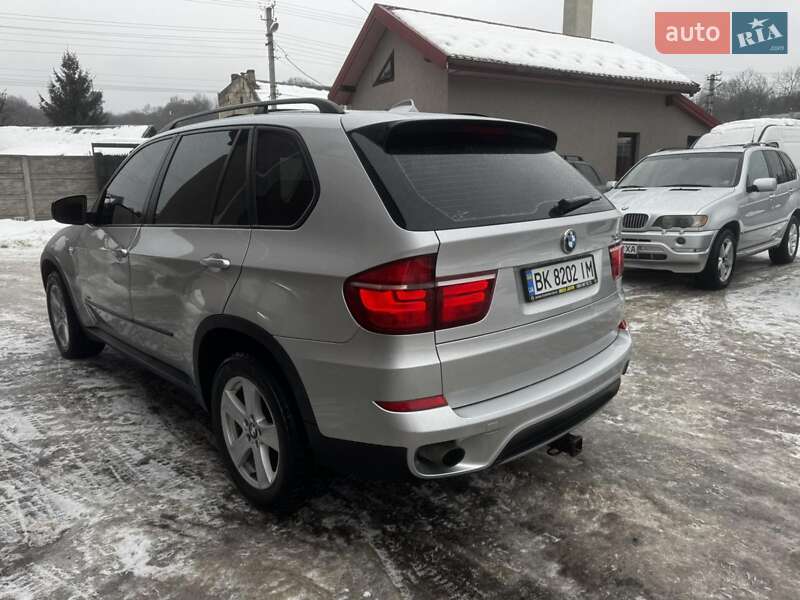 Позашляховик / Кросовер BMW X5 2012 в Львові