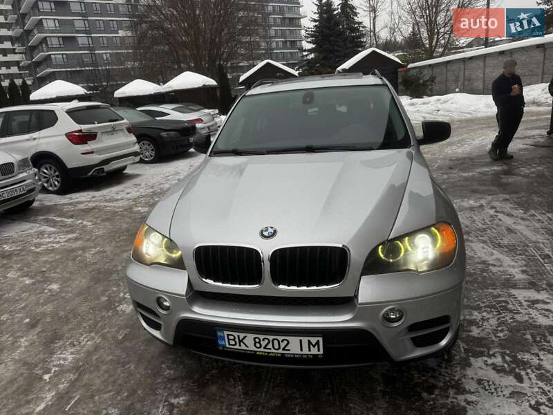 Позашляховик / Кросовер BMW X5 2012 в Львові