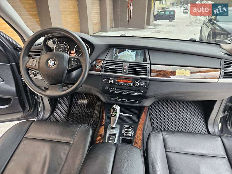 Внедорожник / Кроссовер BMW X5 2011 в Виннице
