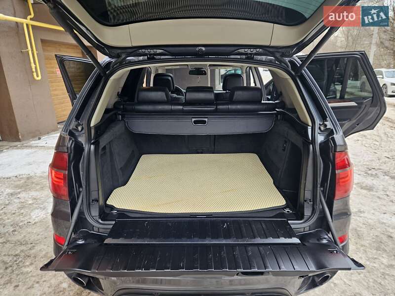 Внедорожник / Кроссовер BMW X5 2011 в Виннице