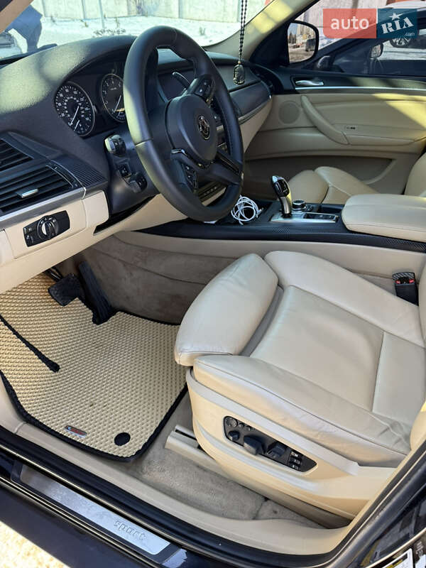 Внедорожник / Кроссовер BMW X5 2012 в Полтаве