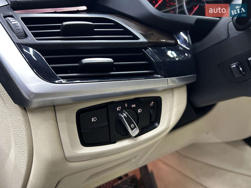 Позашляховик / Кросовер BMW X5 2014 в Чернівцях