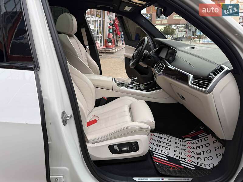 Внедорожник / Кроссовер BMW X5 2020 в Львове