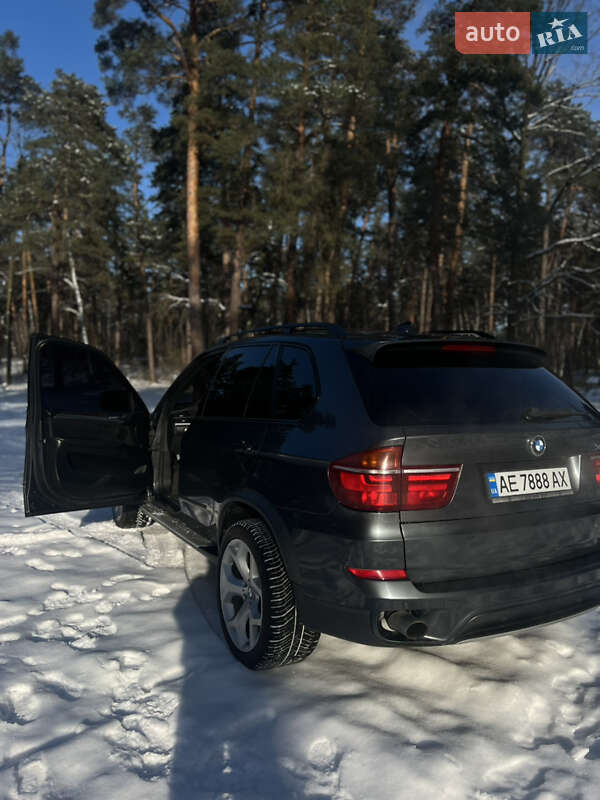 Позашляховик / Кросовер BMW X5 2010 в Києві