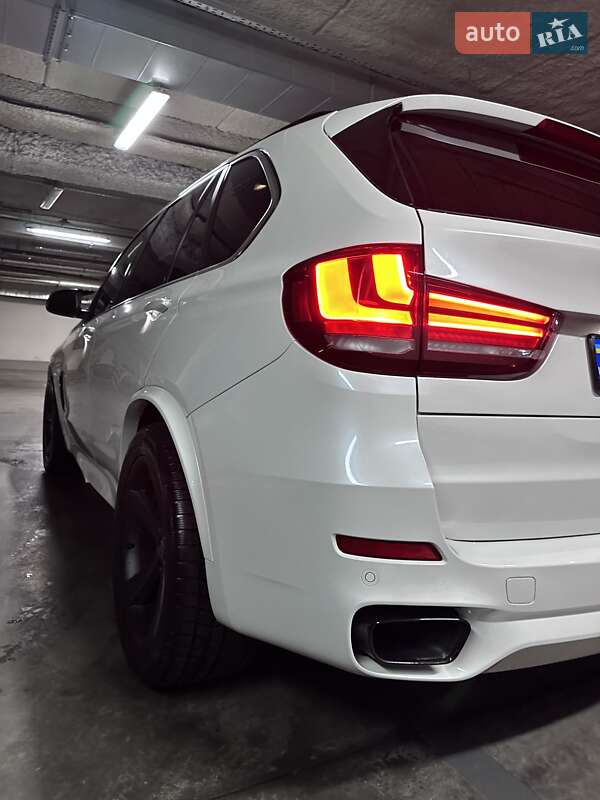 Внедорожник / Кроссовер BMW X5 2015 в Киеве