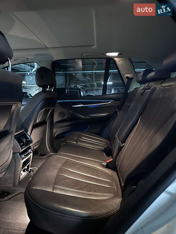 Внедорожник / Кроссовер BMW X5 2015 в Киеве