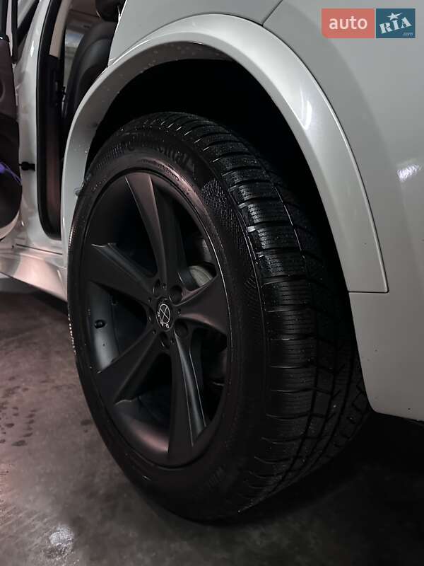 Внедорожник / Кроссовер BMW X5 2015 в Киеве