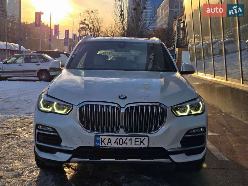 Позашляховик / Кросовер BMW X5 2019 в Києві фото 2 Позашляховик / Кросовер BMW X5 2019 в Києві
