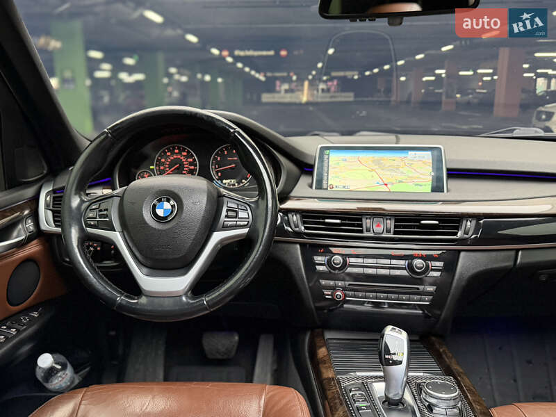 Внедорожник / Кроссовер BMW X5 2015 в Киеве