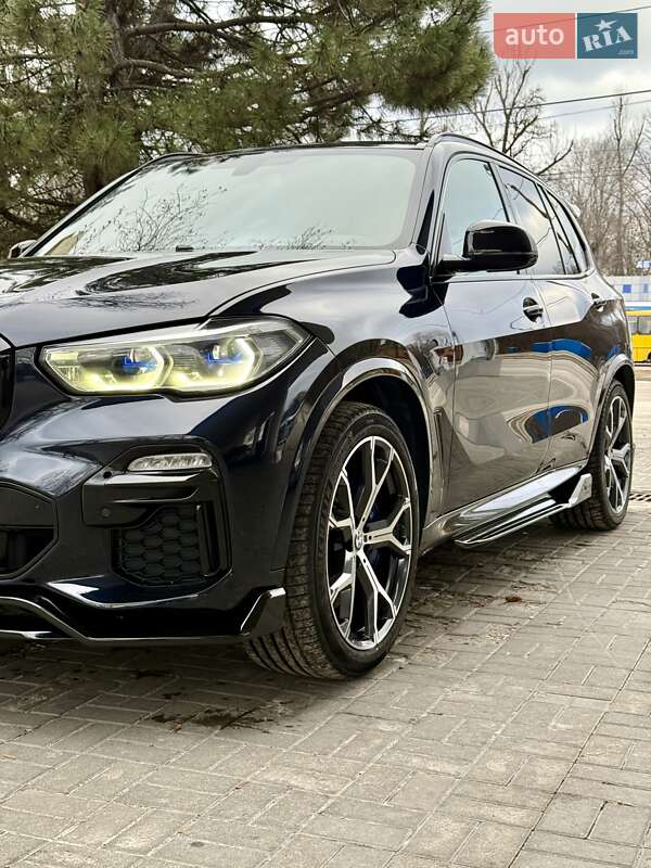 Позашляховик / Кросовер BMW X5 2019 в Дніпрі
