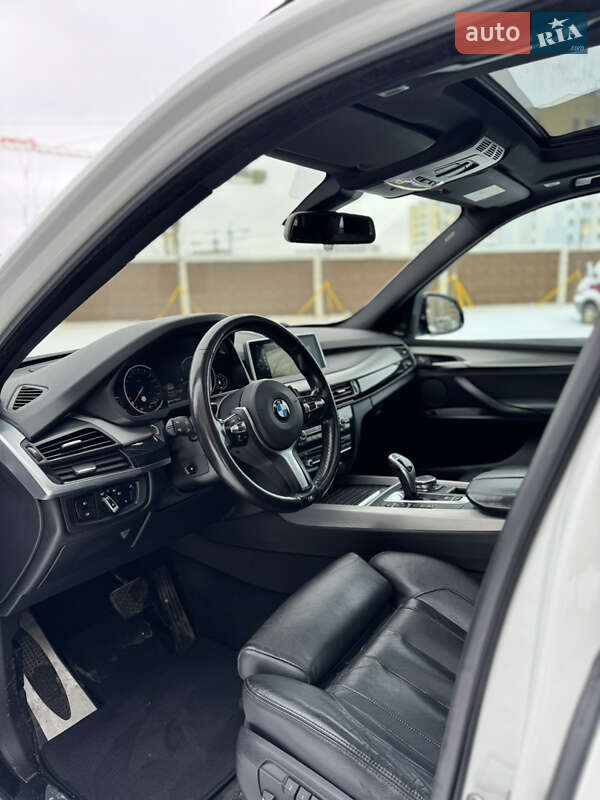 Позашляховик / Кросовер BMW X5 2015 в Києві
