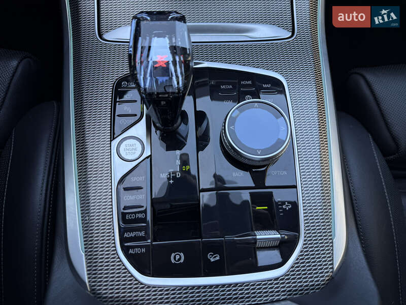 Внедорожник / Кроссовер BMW X5 2020 в Ровно