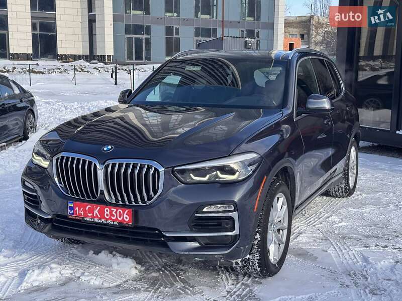 Внедорожник / Кроссовер BMW X5 2019 в Киеве