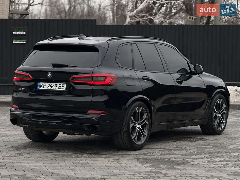 Позашляховик / Кросовер BMW X5 2021 в Дніпрі