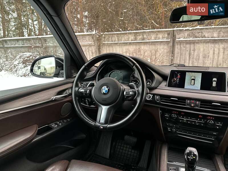 Внедорожник / Кроссовер BMW X5 2016 в Киеве