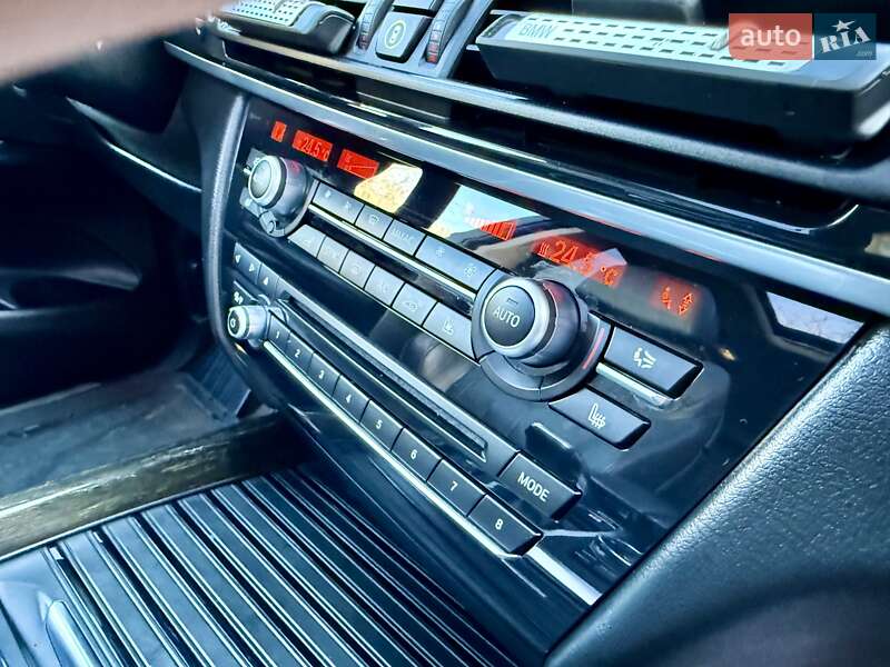 Внедорожник / Кроссовер BMW X5 2014 в Одессе