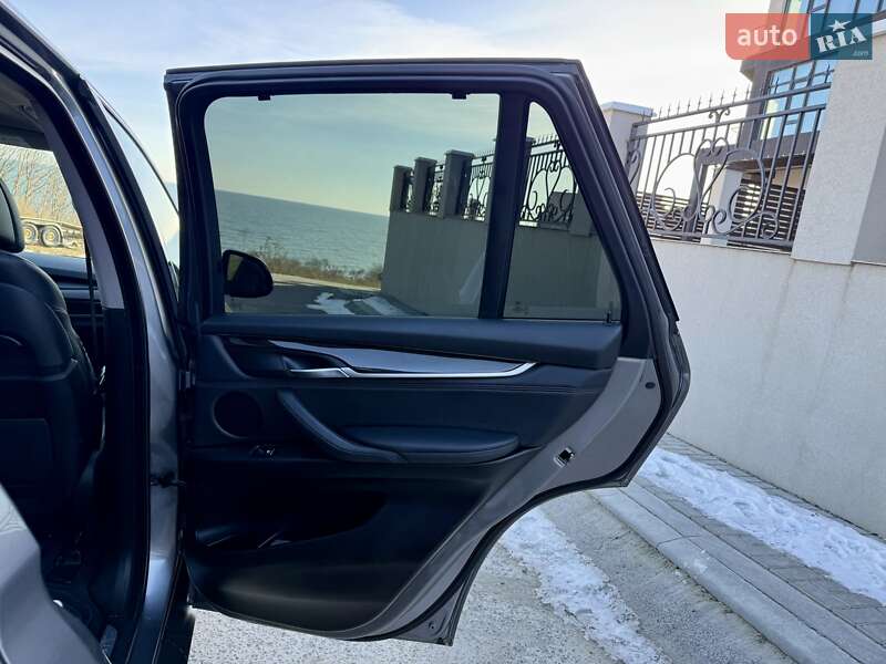 Внедорожник / Кроссовер BMW X5 2014 в Одессе