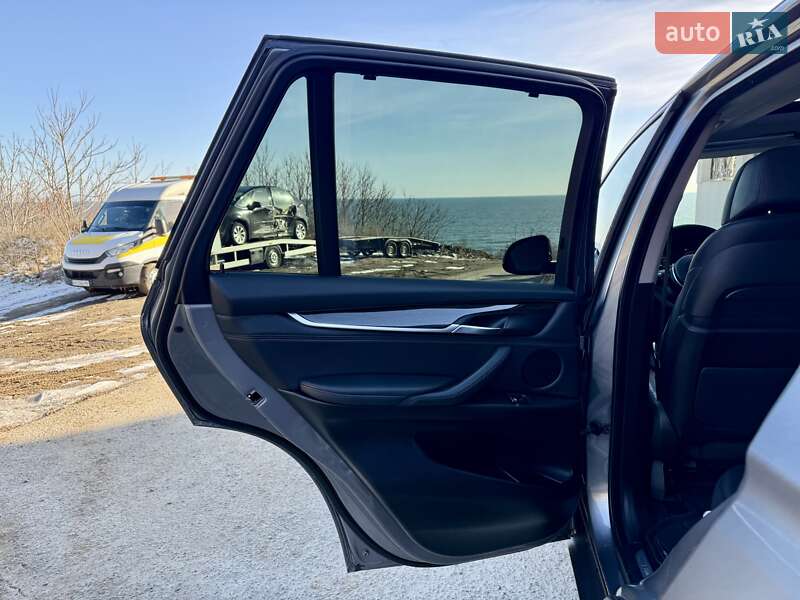 Внедорожник / Кроссовер BMW X5 2014 в Одессе