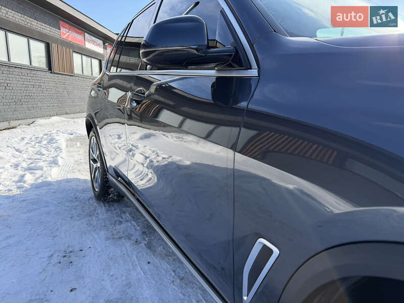 Внедорожник / Кроссовер BMW X5 2019 в Луцке
