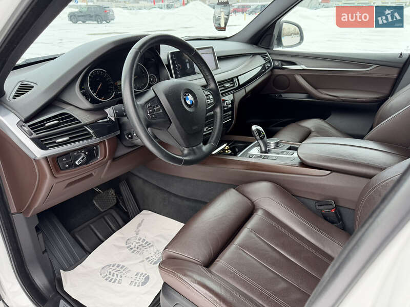 Позашляховик / Кросовер BMW X5 2017 в Києві
