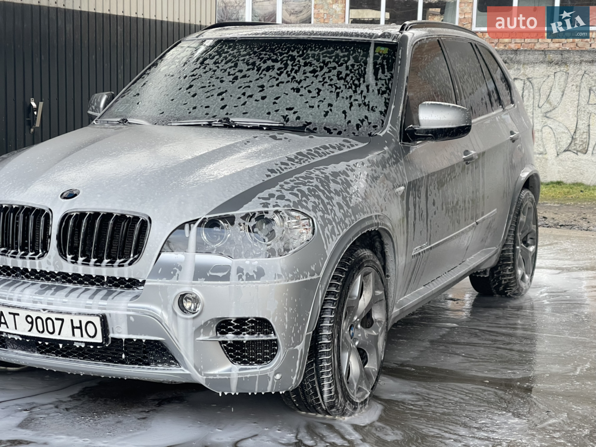 2010 BMW X5 - мініатюра 9