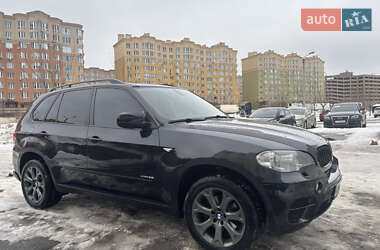 Внедорожник / Кроссовер BMW X5 2011 в Вишневом