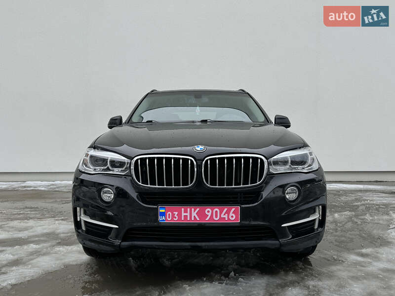 Позашляховик / Кросовер BMW X5 2015 в Луцьку